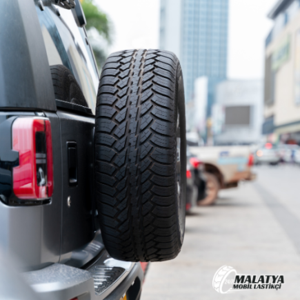 Stepne Taktırma ve Yeni Lastik Montajı